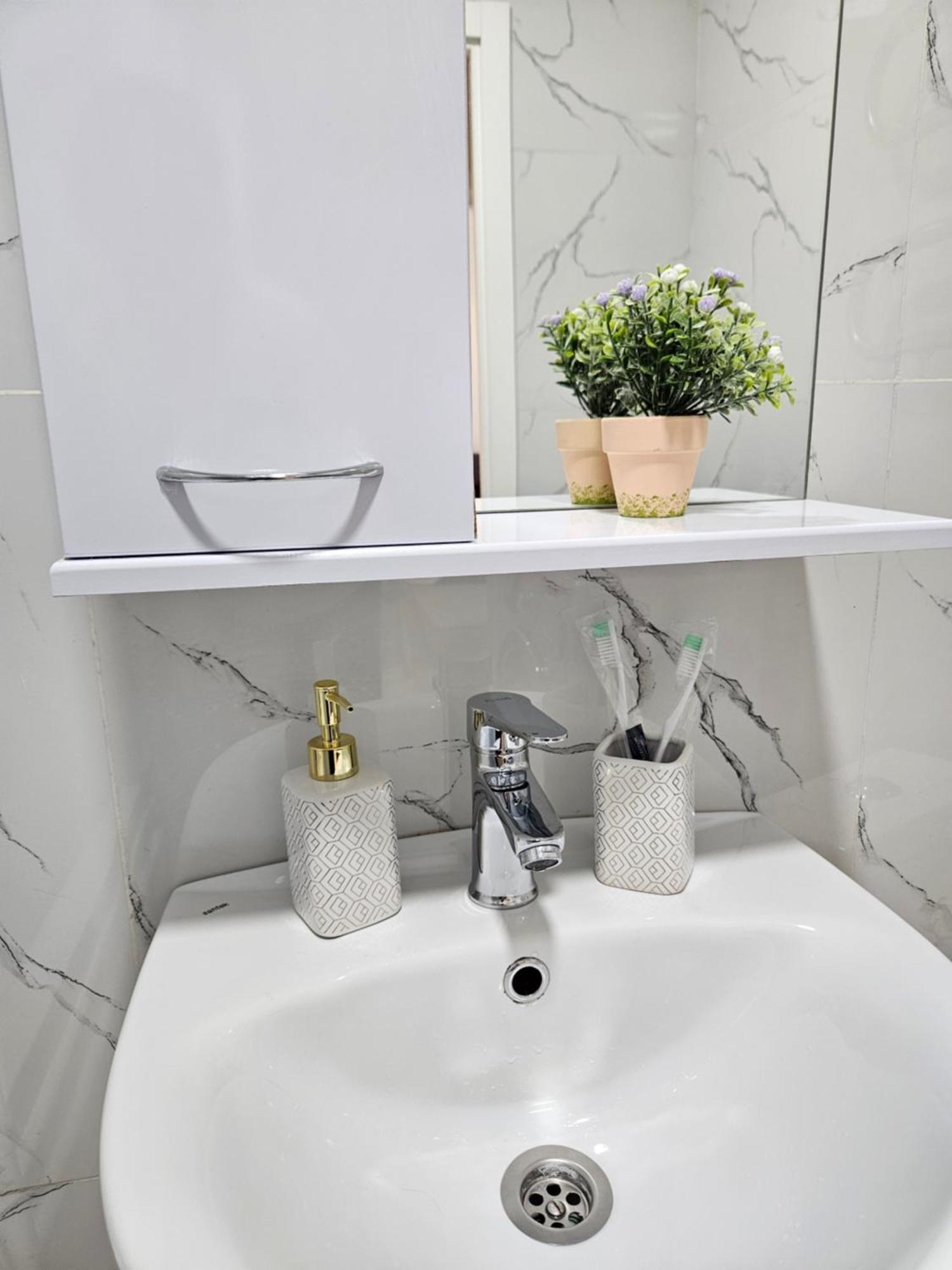 Family Apartment's Апартаменты